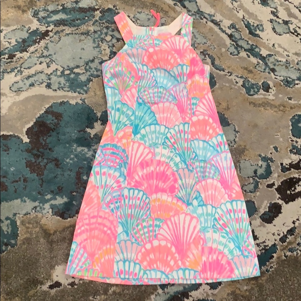 Size 00 EUC Lilly Shift